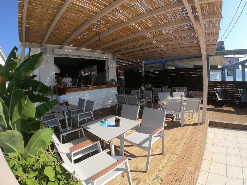 Casa Del Mar Bed & Breakfast Laganas Ngoại thất bức ảnh